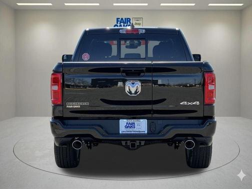 Diamond Black 2026 RAM 1500 Big Horn/Lone Star