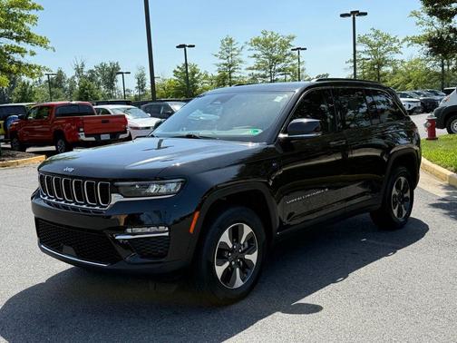 2024 Jeep Grand Cherokee 4xe Base