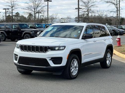 2024 Jeep Grand Cherokee Laredo X