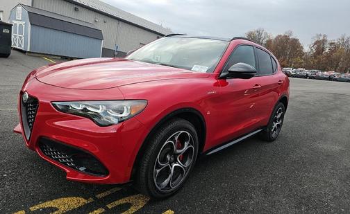 2024 Alfa Romeo Stelvio Veloce