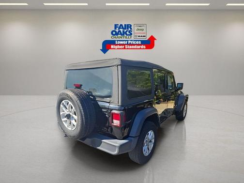 2023 Jeep Wrangler Sport