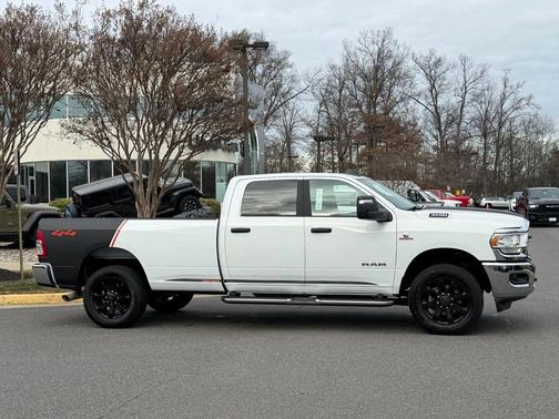 2024 RAM 3500 Big Horn