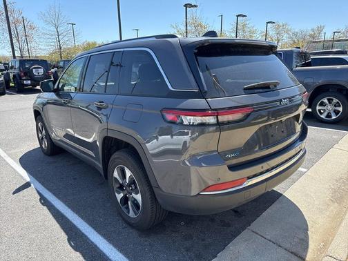 2024 Jeep Grand Cherokee 4xe Base