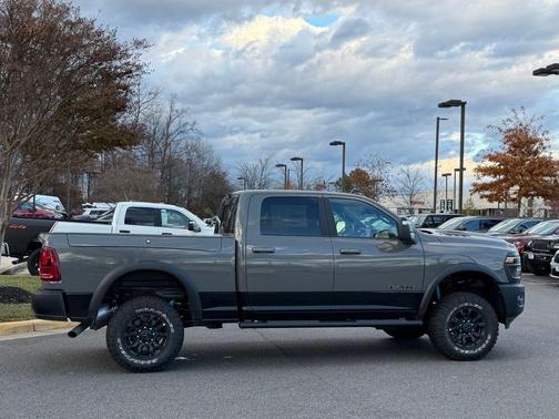 2026 RAM 2500 Rebel/Power Wagon