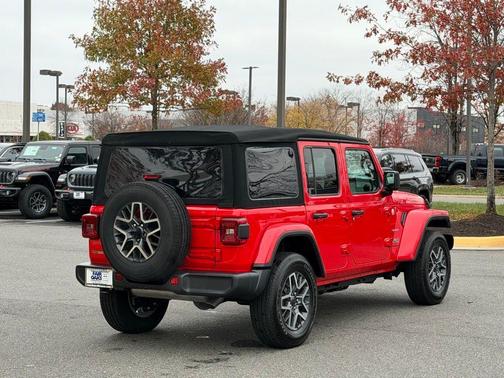 2024 Jeep Wrangler Sahara