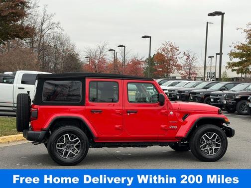 Firecracker Red Clearcoat 2024 Jeep Wrangler Sahara