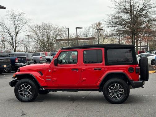 2024 Jeep Wrangler Sahara