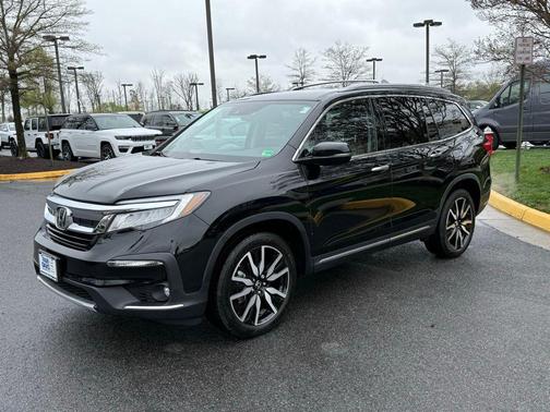 2019 Honda Pilot Touring 8-Passenger