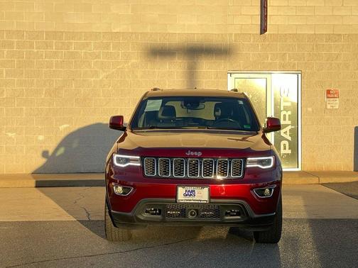 2020 Jeep Grand Cherokee Laredo