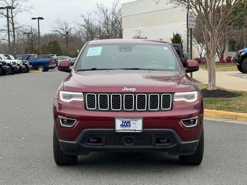 2020 Jeep Grand Cherokee Laredo