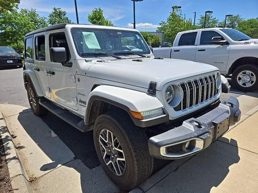 2024 Jeep Wrangler Sahara