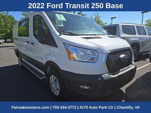 2022 Ford Transit-250 Base