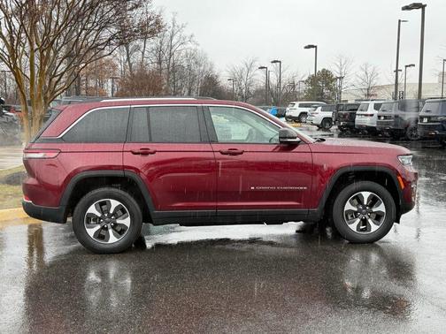 2023 Jeep Grand Cherokee 4xe Base