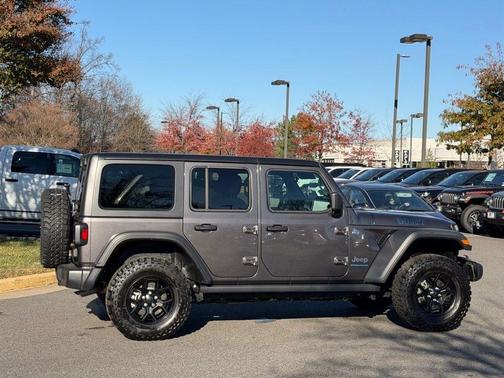 2025 Jeep Wrangler 4xe Sport
