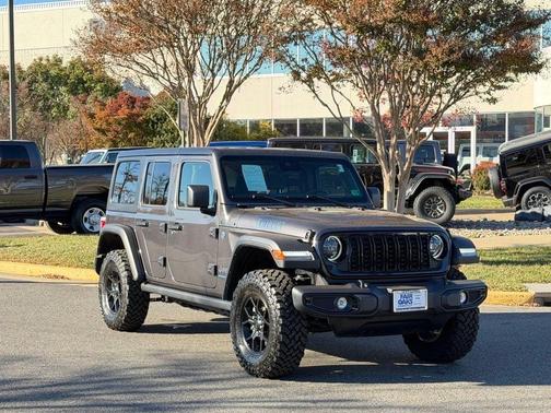 2025 Jeep Wrangler 4xe Sport