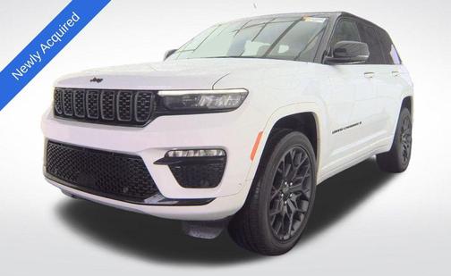 Bright White Clearcoat 2025 Jeep Grand Cherokee Summit