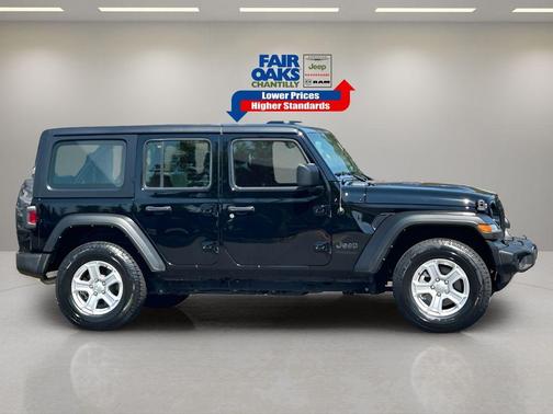 2022 Jeep Wrangler Unlimited Sport