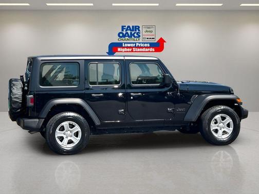 2022 Jeep Wrangler Unlimited Sport