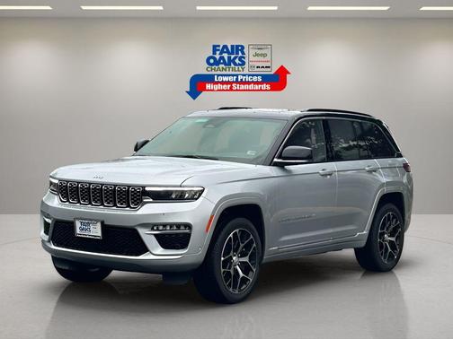 2025 Jeep Grand Cherokee Summit