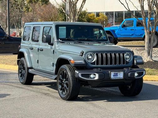 2025 Jeep Wrangler 4xe Sahara