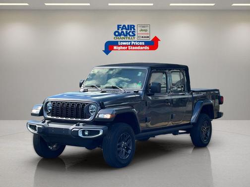 2024 Jeep Gladiator Sport