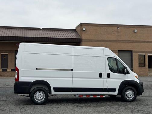 2025 RAM ProMaster 2500 High Roof