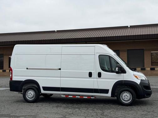 2025 RAM ProMaster 2500 High Roof