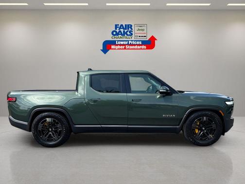 2022 Rivian R1T Adventure Package