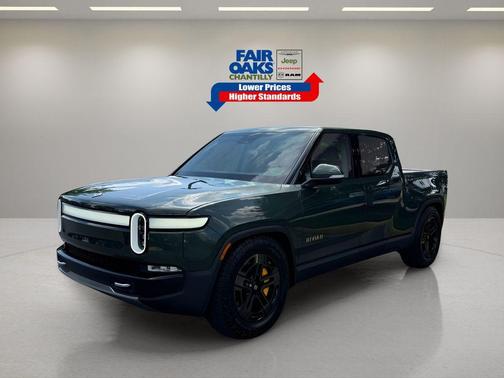 2022 Rivian R1T Adventure Package