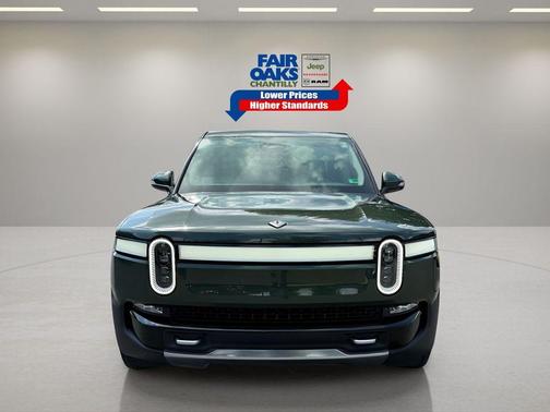 2022 Rivian R1T Adventure Package