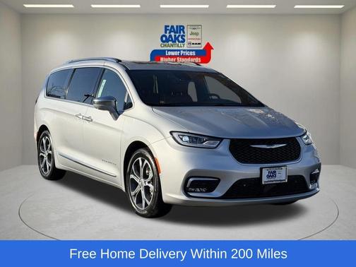 2024 Chrysler Pacifica Pinnacle
