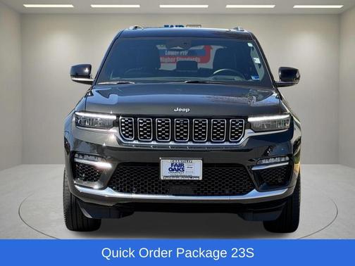 Rocky Mountain Pearlcoat 2024 Jeep Grand Cherokee Summit