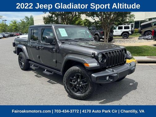2022 Jeep Gladiator Sport