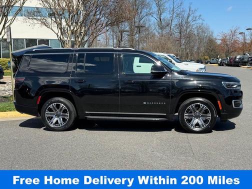 Diamond Black 2024 Jeep Wagoneer Series II