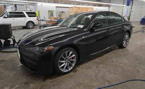 2024 Alfa Romeo Giulia Ti