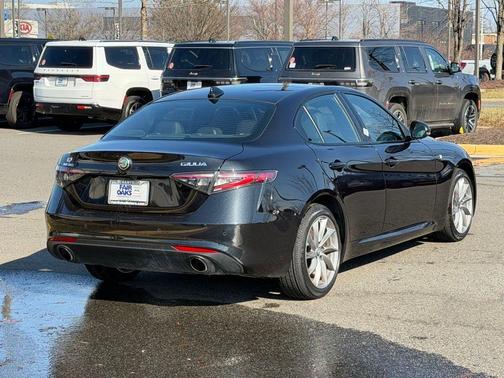 2024 Alfa Romeo Giulia Ti