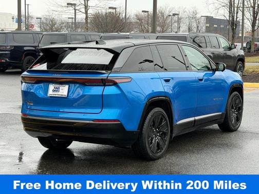 Hydro Blue Pearlcoat 2025 Jeep Wagoneer S Launch Edition