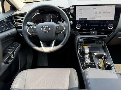 2024 Lexus NX 350h Premium