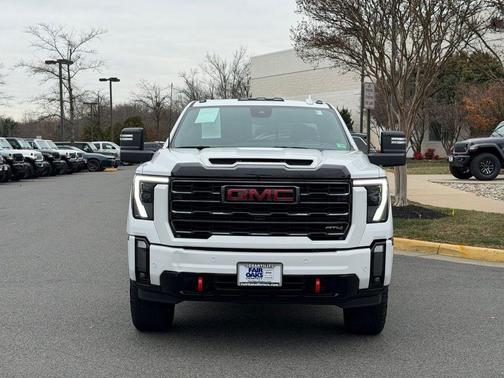 2024 GMC Sierra 2500 AT4