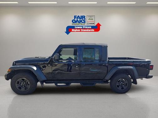 2023 Jeep Gladiator Sport