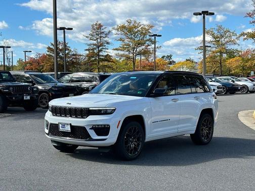 2025 Jeep Grand Cherokee Summit