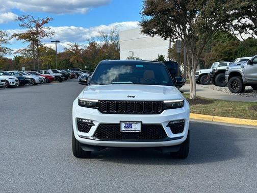 2025 Jeep Grand Cherokee Summit