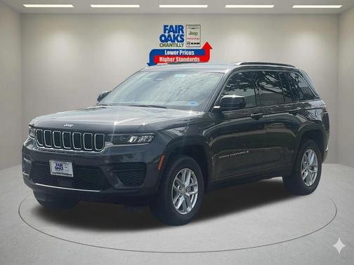 Metallic 2026 Jeep Grand Cherokee Laredo X