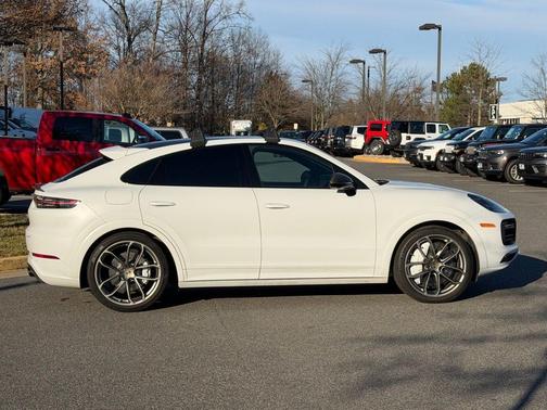 2022 Porsche Cayenne Turbo Coupe AWD