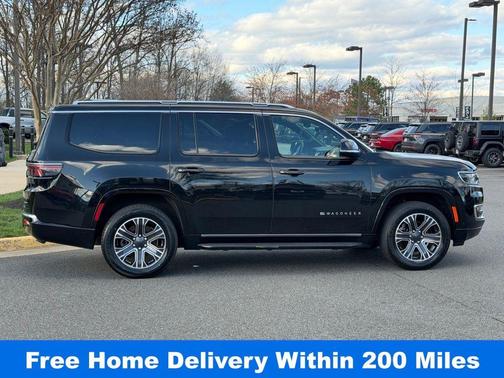 Diamond Black 2024 Jeep Wagoneer Series II