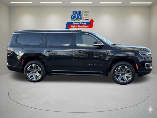Diamond Black 2024 Jeep Wagoneer Series II