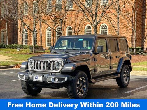 Granite Crystal Clearcoat Metallic 2026 Jeep Wrangler Sahara