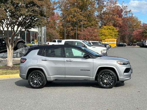 2023 Jeep Compass Altitude