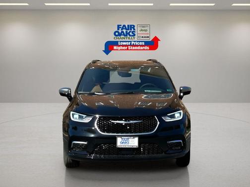 2026 Chrysler Pacifica Pinnacle