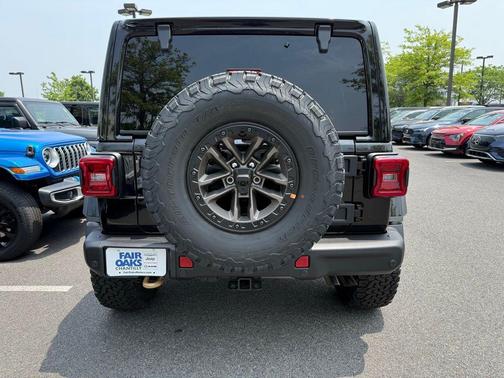 2025 Jeep Wrangler Rubicon 392